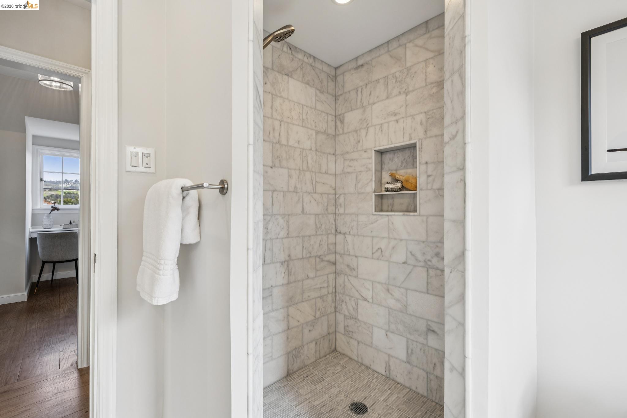 Detail Gallery Image 30 of 59 For 15 Olive Ave, Piedmont,  CA 94611 - – Beds | – Baths