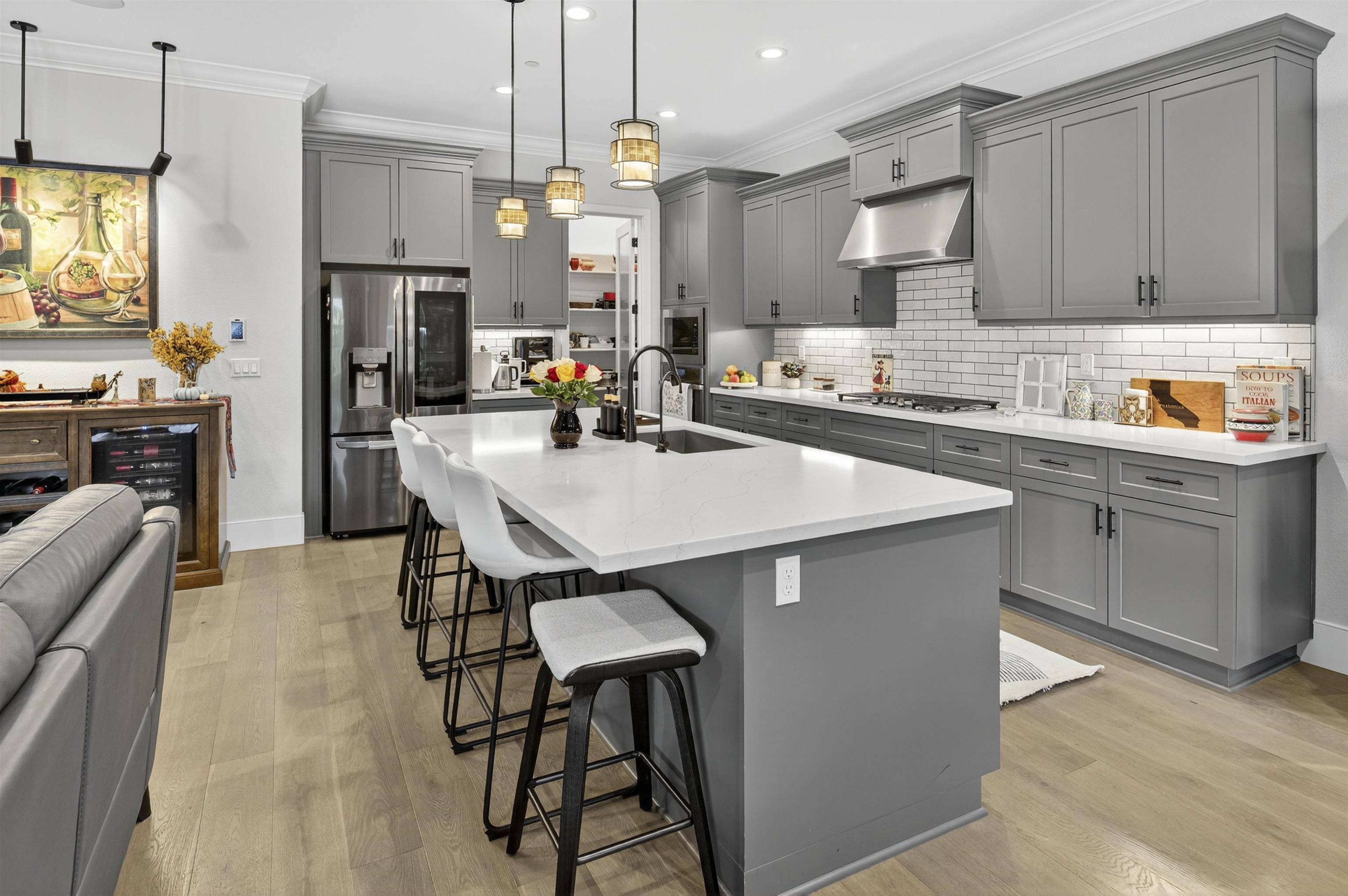 Detail Gallery Image 11 of 47 For 1560 Empire, Lodi,  CA 95242 - 3 Beds | 3 Baths