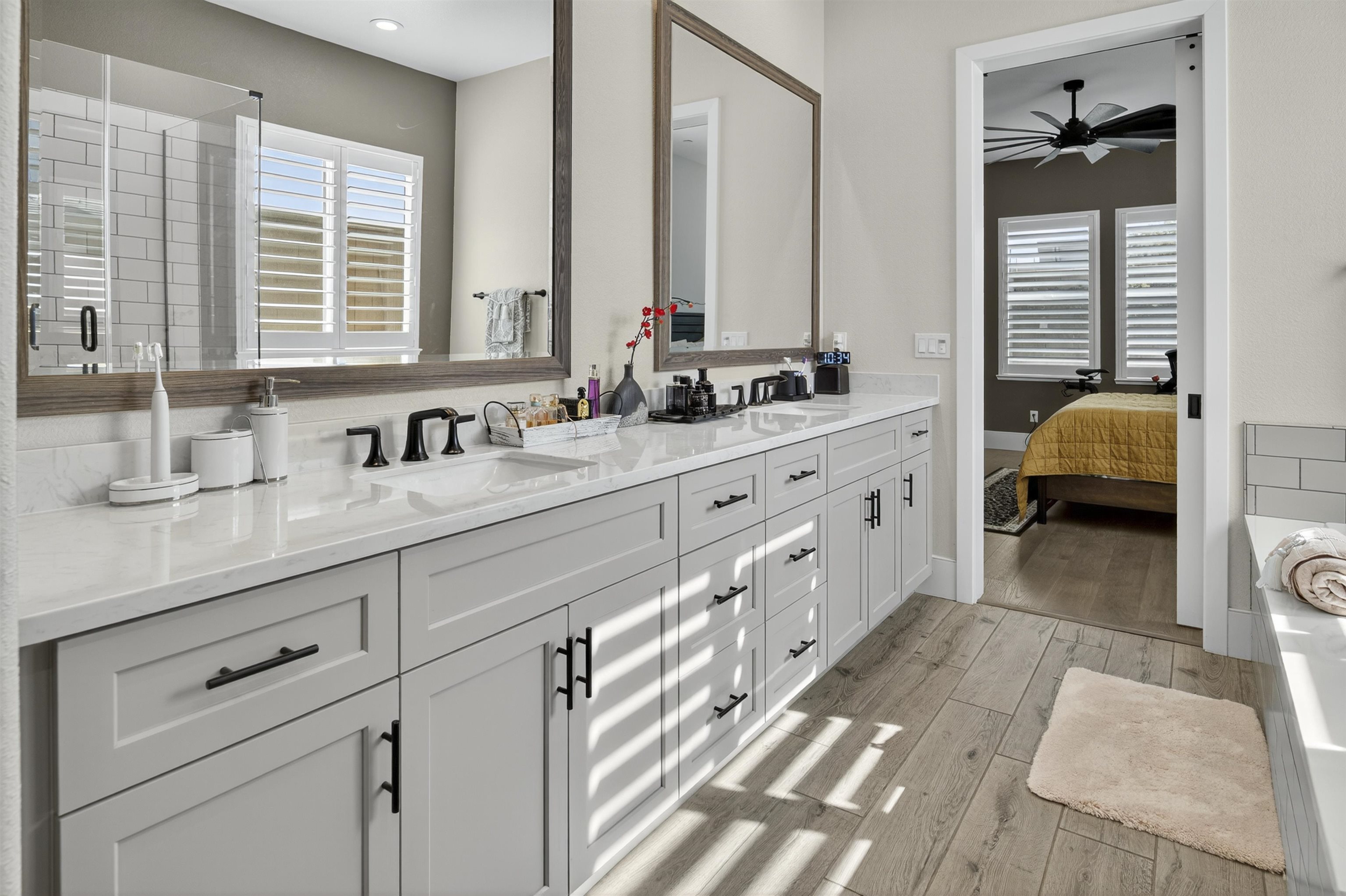 Detail Gallery Image 25 of 47 For 1560 Empire, Lodi,  CA 95242 - 3 Beds | 3 Baths