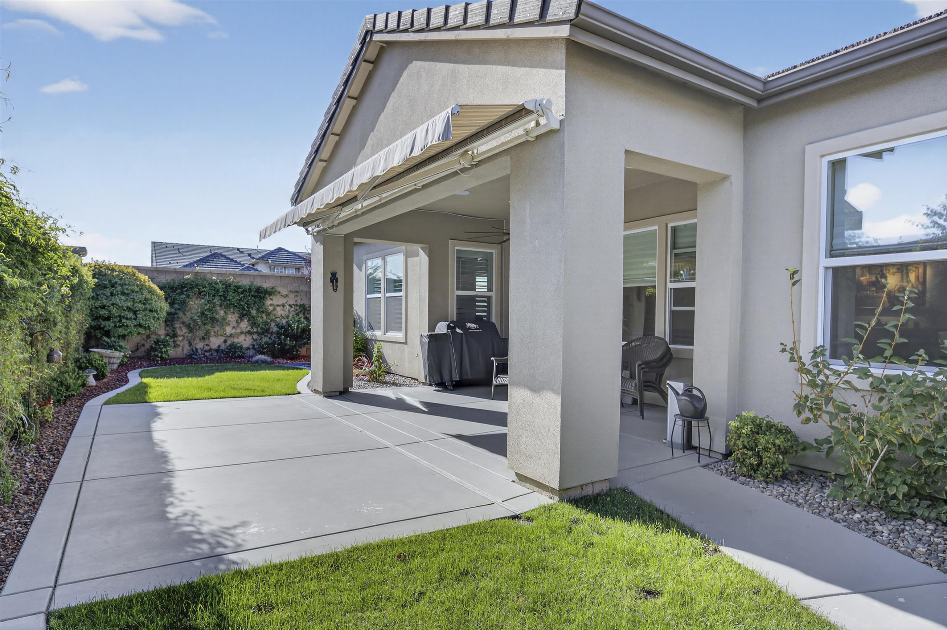 Detail Gallery Image 36 of 47 For 1560 Empire, Lodi,  CA 95242 - 3 Beds | 3 Baths