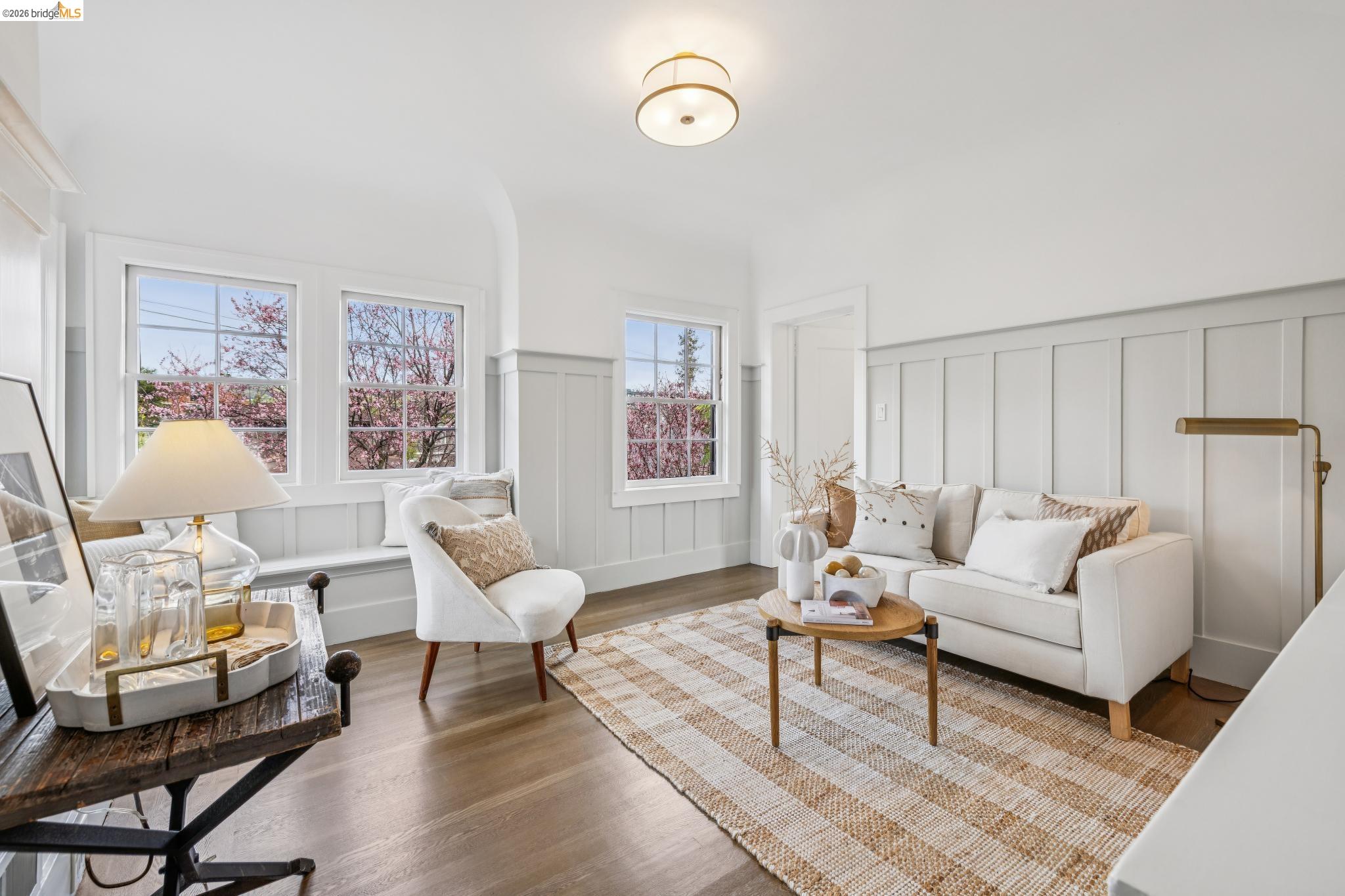 Detail Gallery Image 23 of 60 For 15 Olive Ave, Piedmont,  CA 94611 - 5 Beds | 4/1 Baths