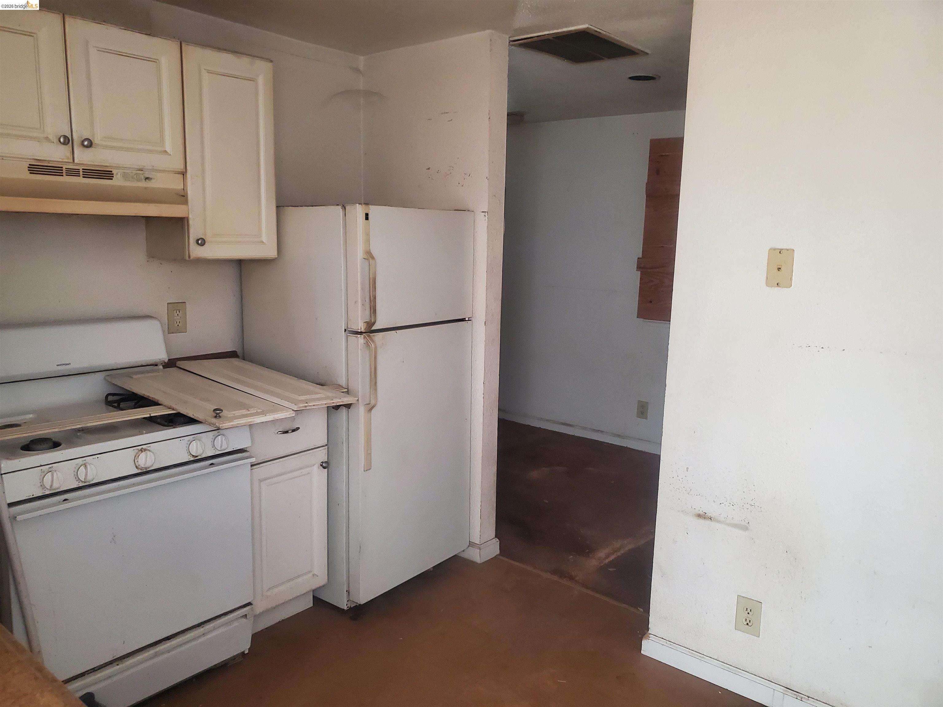 Detail Gallery Image 9 of 14 For 814 F St, Antioch,  CA 94509 - 1 Beds | 1 Baths