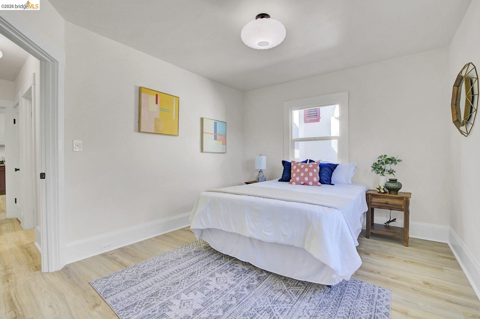 Detail Gallery Image 13 of 41 For 5718 Adeline St, Oakland,  CA 94608 - 2 Beds | 2 Baths