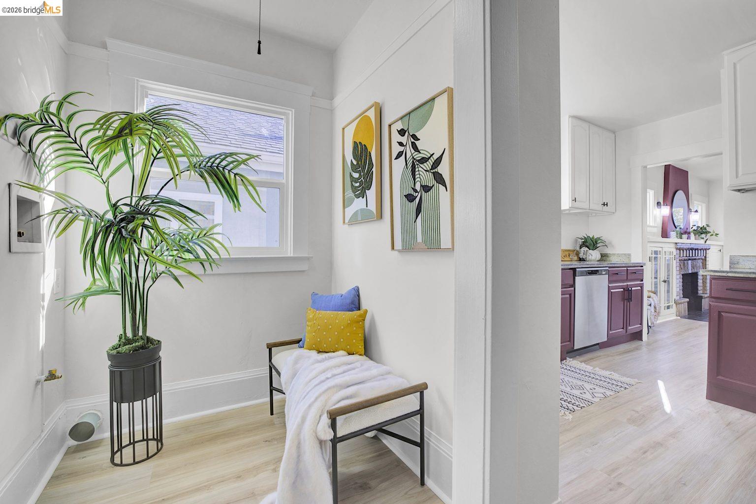 Detail Gallery Image 31 of 41 For 5718 Adeline St, Oakland,  CA 94608 - 2 Beds | 2 Baths