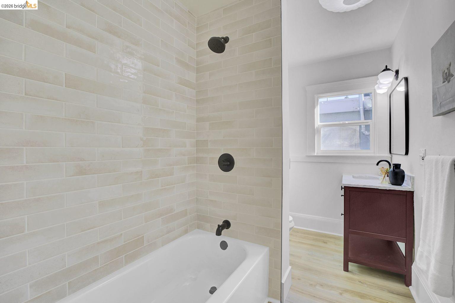 Detail Gallery Image 28 of 42 For 5718 Adeline St, Oakland,  CA 94608 - – Beds | – Baths