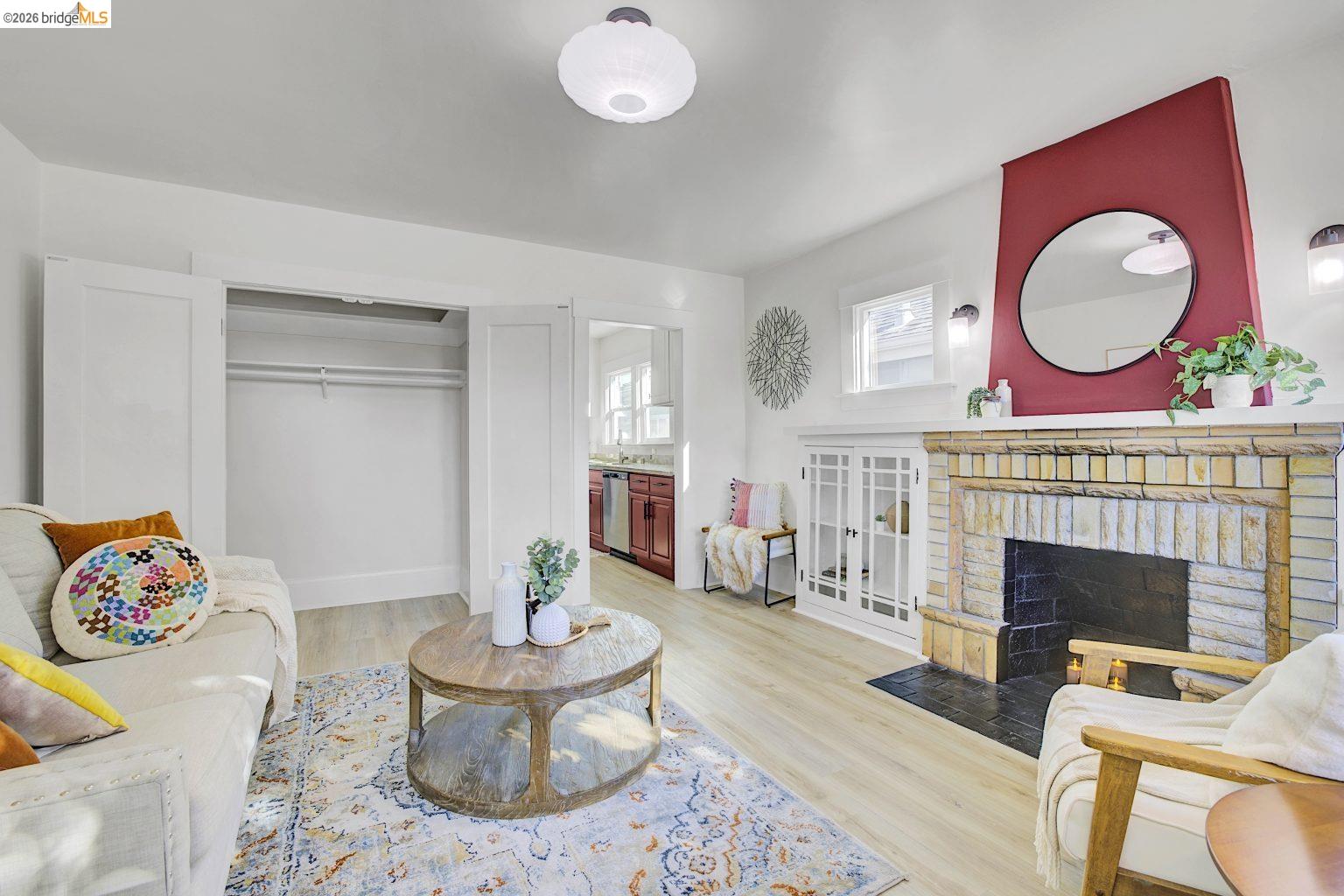 Detail Gallery Image 38 of 42 For 5718 Adeline St, Oakland,  CA 94608 - – Beds | – Baths