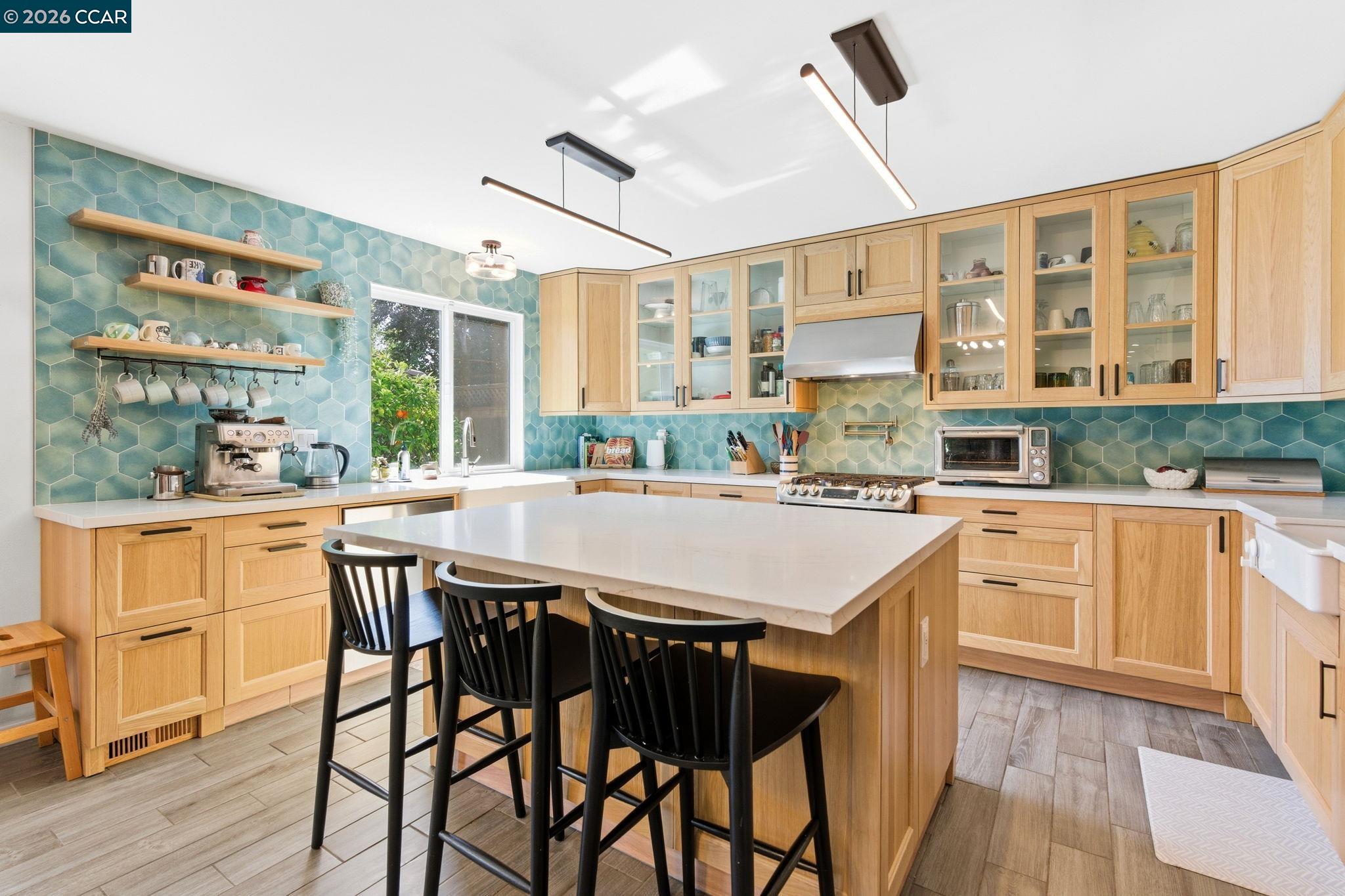 Detail Gallery Image 13 of 60 For 1194 Ventura Dr, Pittsburg,  CA 94565 - 3 Beds | 2 Baths