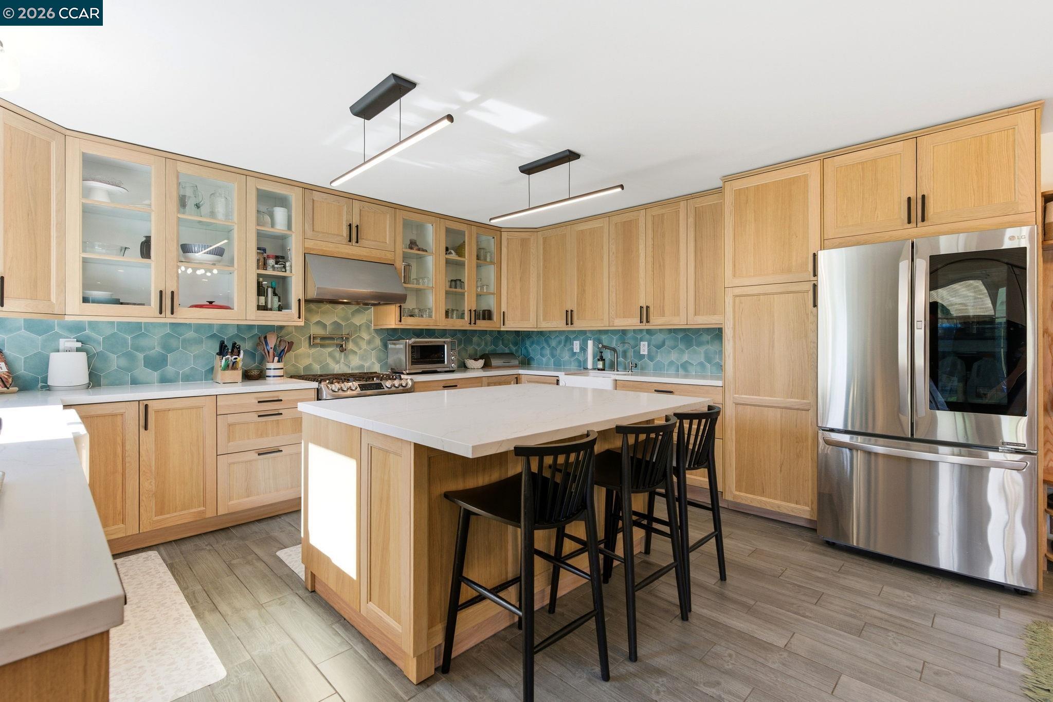 Detail Gallery Image 16 of 60 For 1194 Ventura Dr, Pittsburg,  CA 94565 - 3 Beds | 2 Baths