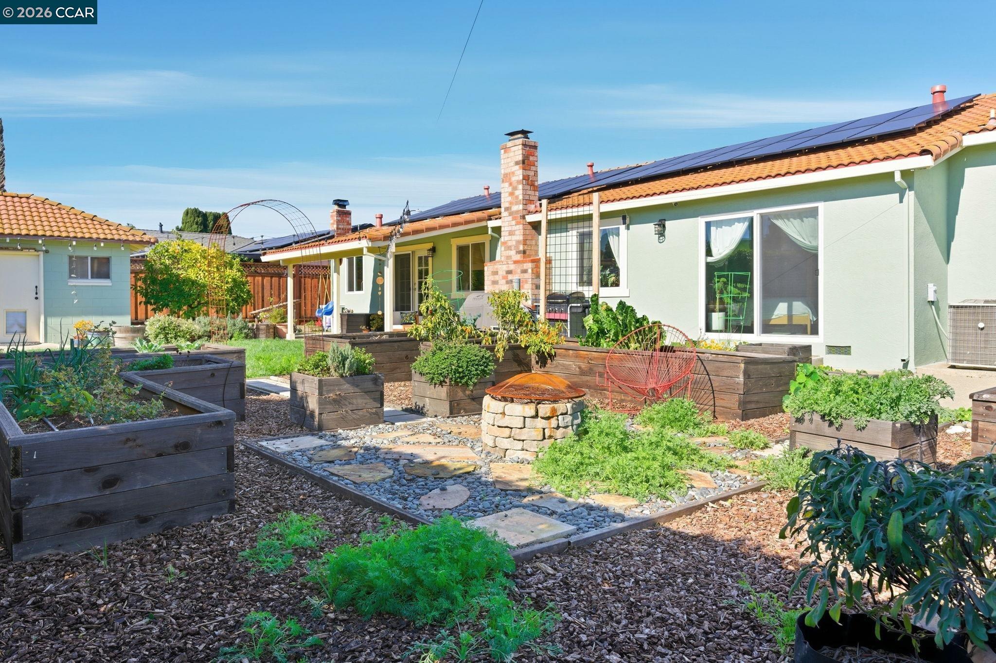 Detail Gallery Image 48 of 60 For 1194 Ventura Dr, Pittsburg,  CA 94565 - 3 Beds | 2 Baths