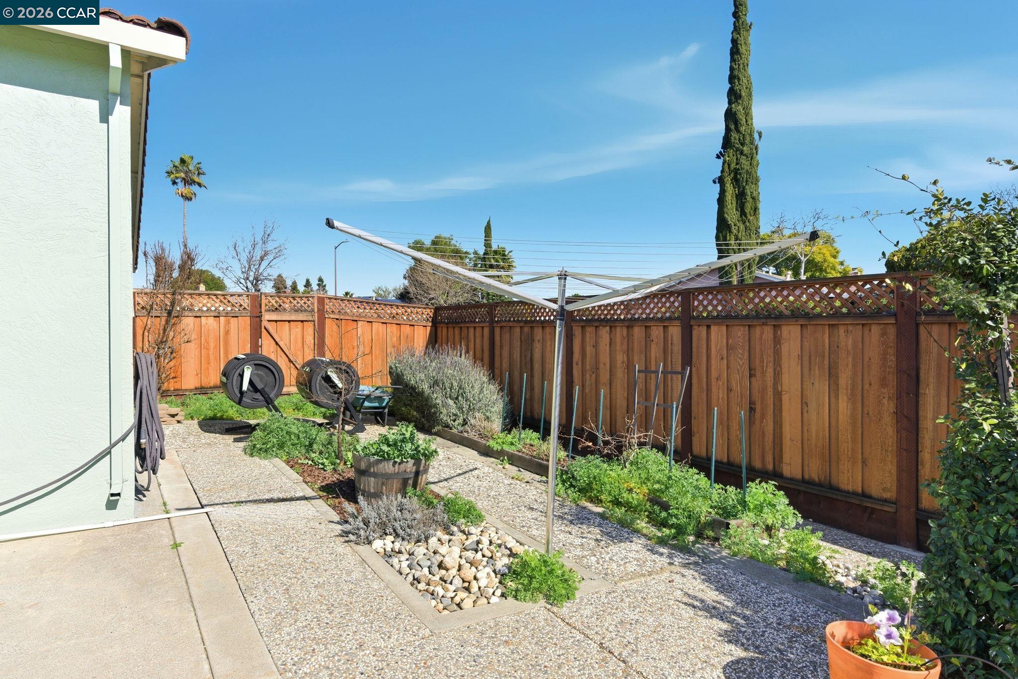 Detail Gallery Image 60 of 60 For 1194 Ventura Dr, Pittsburg,  CA 94565 - 3 Beds | 2 Baths