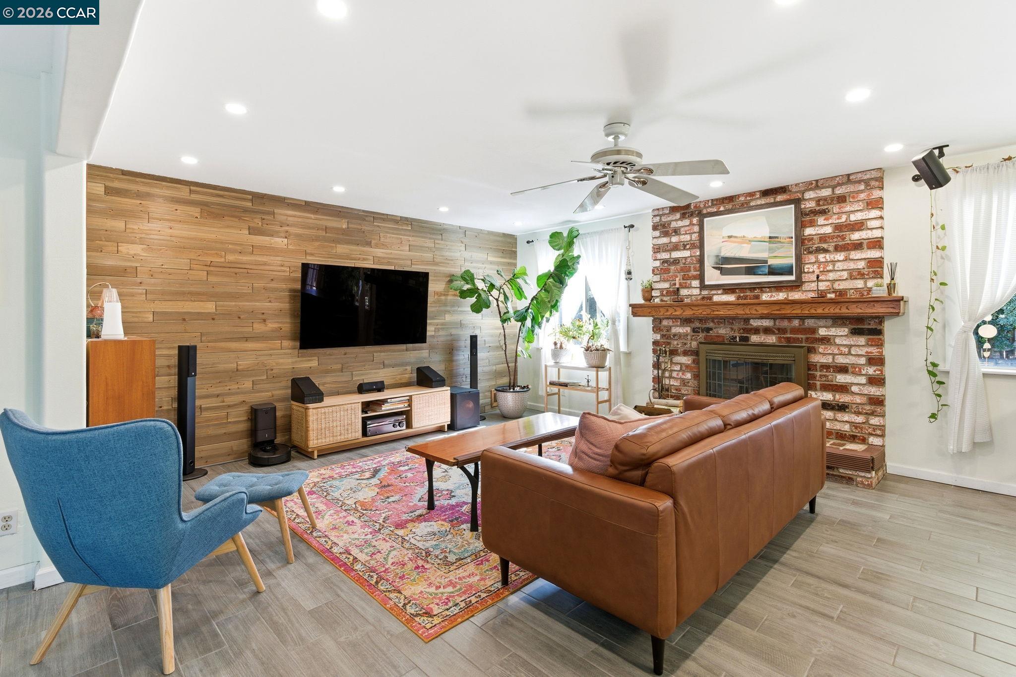 Detail Gallery Image 7 of 60 For 1194 Ventura Dr, Pittsburg,  CA 94565 - 3 Beds | 2 Baths