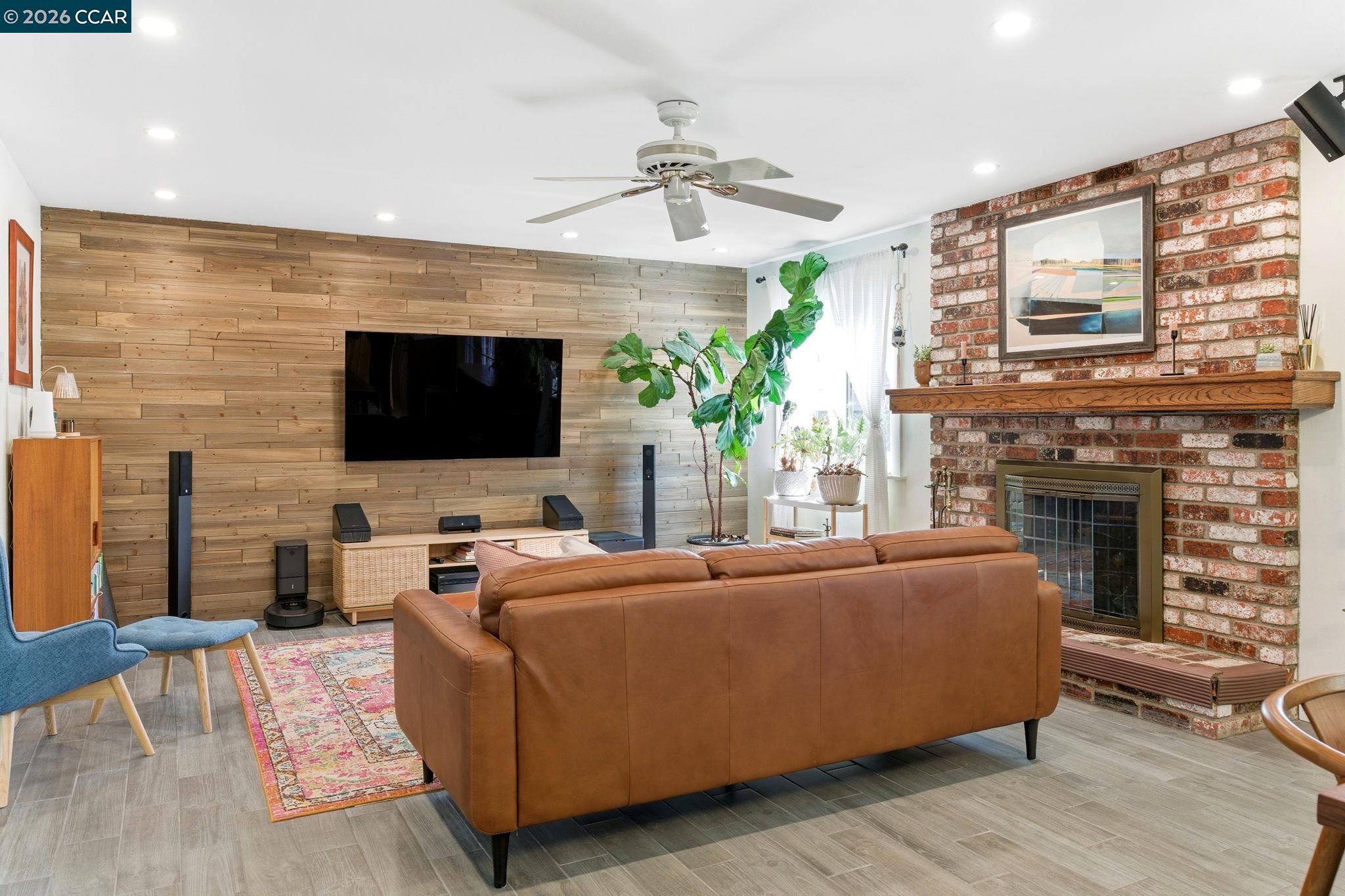 Detail Gallery Image 8 of 60 For 1194 Ventura Dr, Pittsburg,  CA 94565 - 3 Beds | 2 Baths