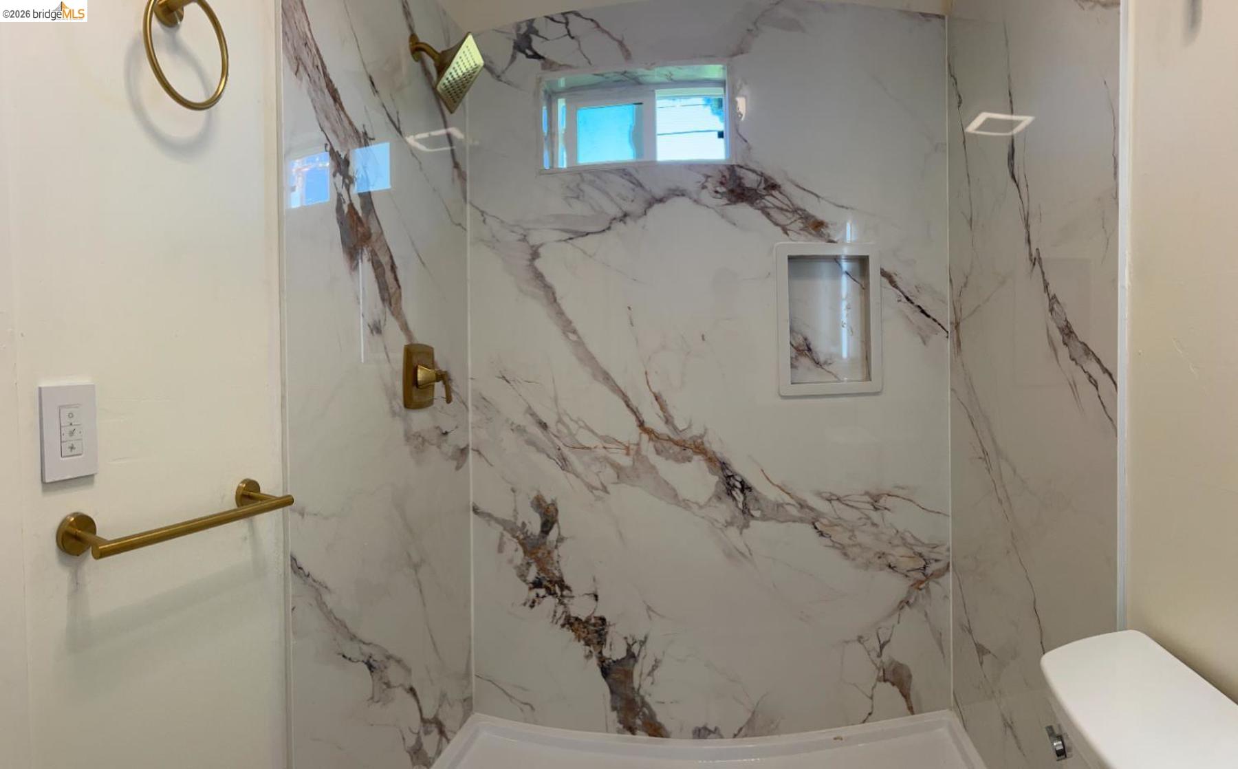 Detail Gallery Image 12 of 38 For 1612 S Church Street, Lodi,  CA 95240-6206 - 3 Beds | 2 Baths