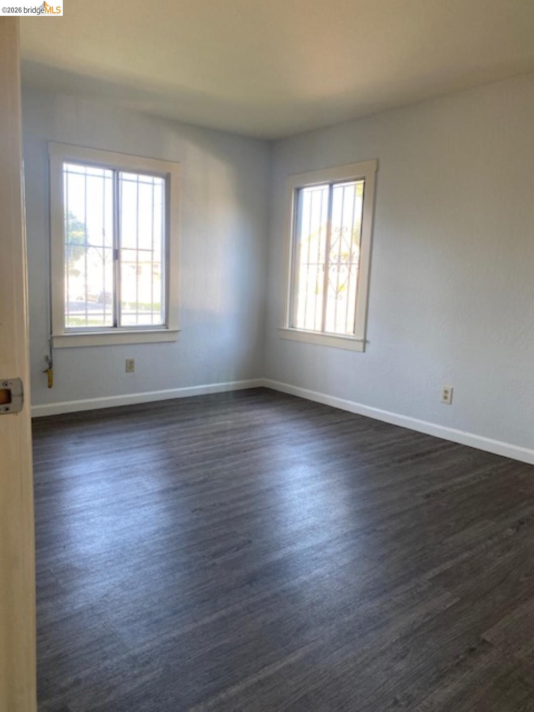 Detail Gallery Image 4 of 9 For 1304 62nd Ave, Oakland,  CA 94621 - – Beds | – Baths