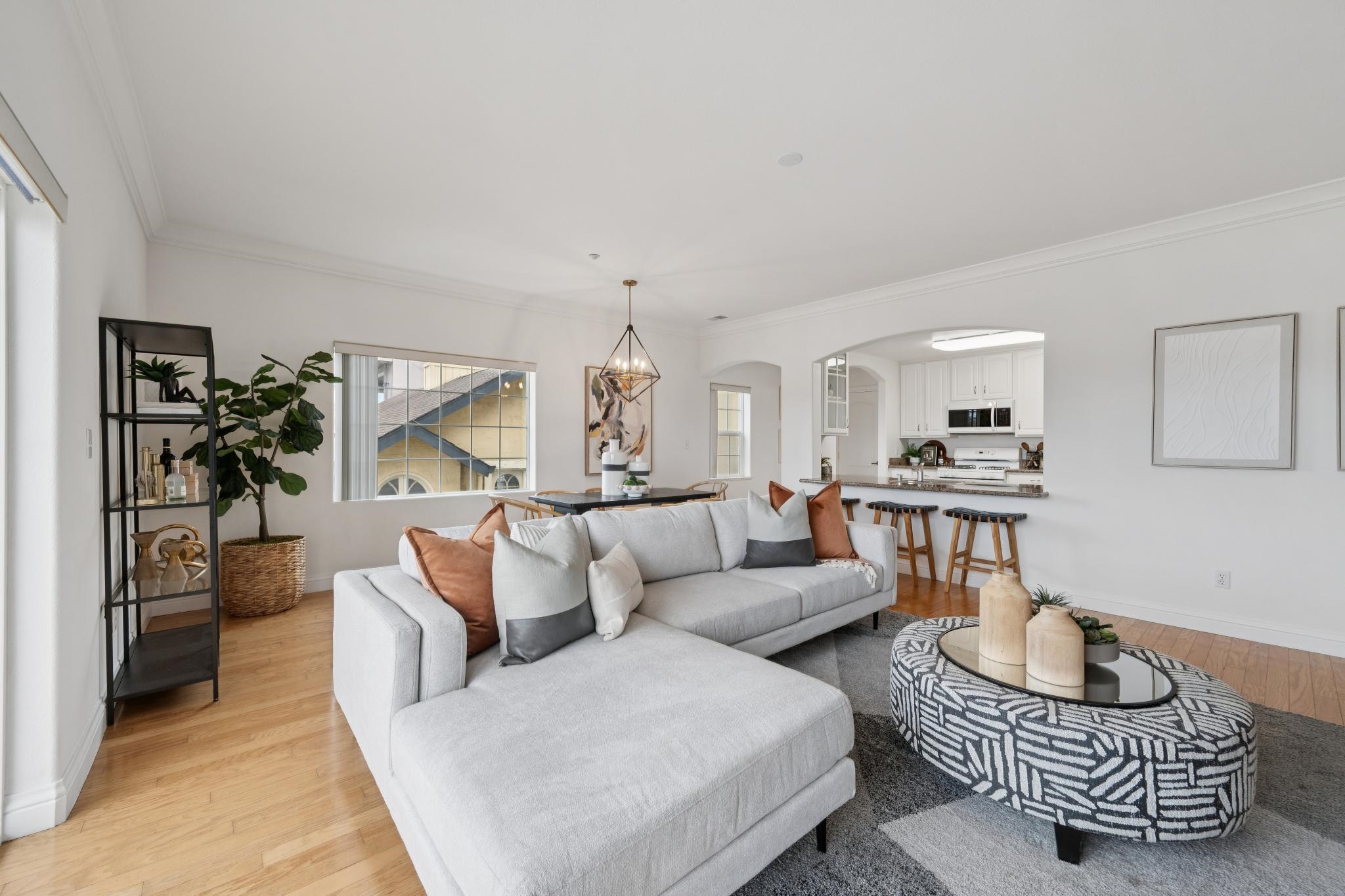 Photo #10: 41124432 Listing: Photo #10