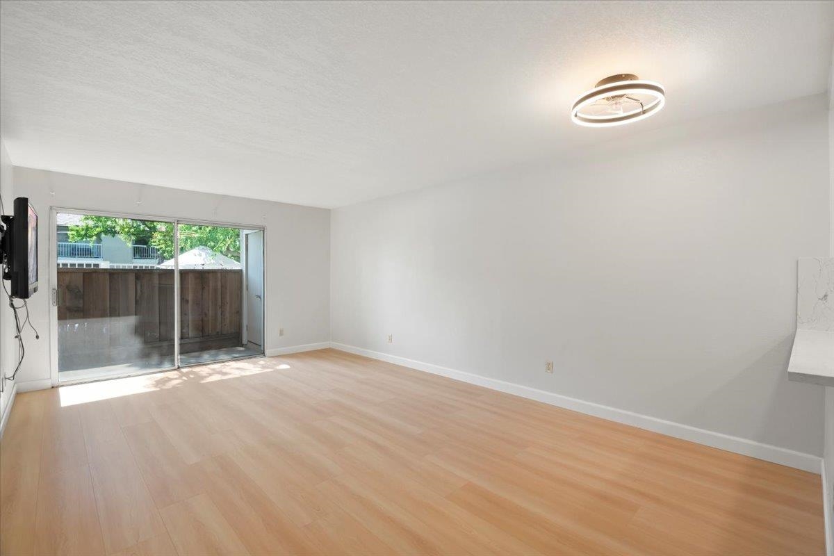 Detail Gallery Image 4 of 20 For 1446 Chateau Cmn #104,  Livermore,  CA 94550 - 2 Beds | 2 Baths