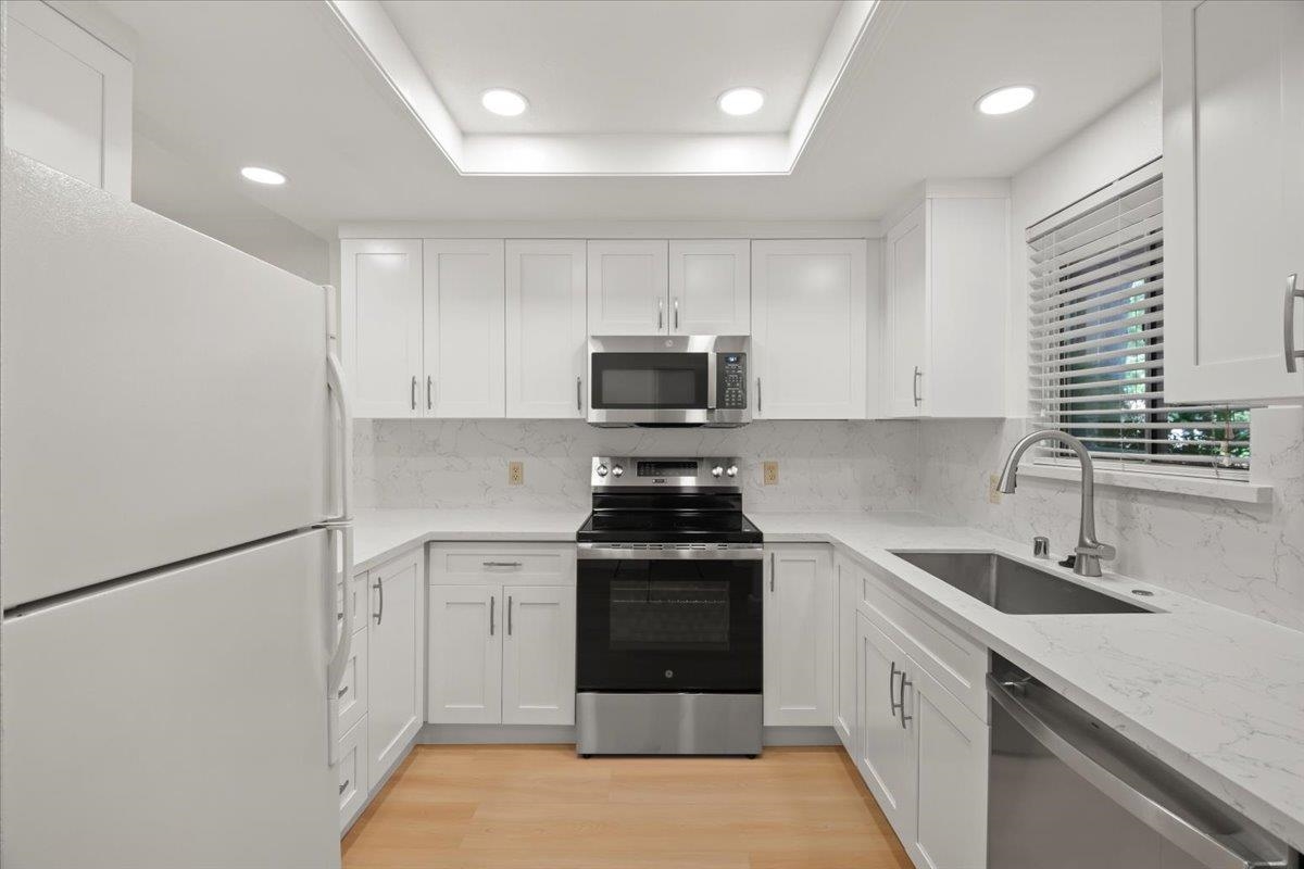 Detail Gallery Image 8 of 20 For 1446 Chateau Cmn #104,  Livermore,  CA 94550 - 2 Beds | 2 Baths