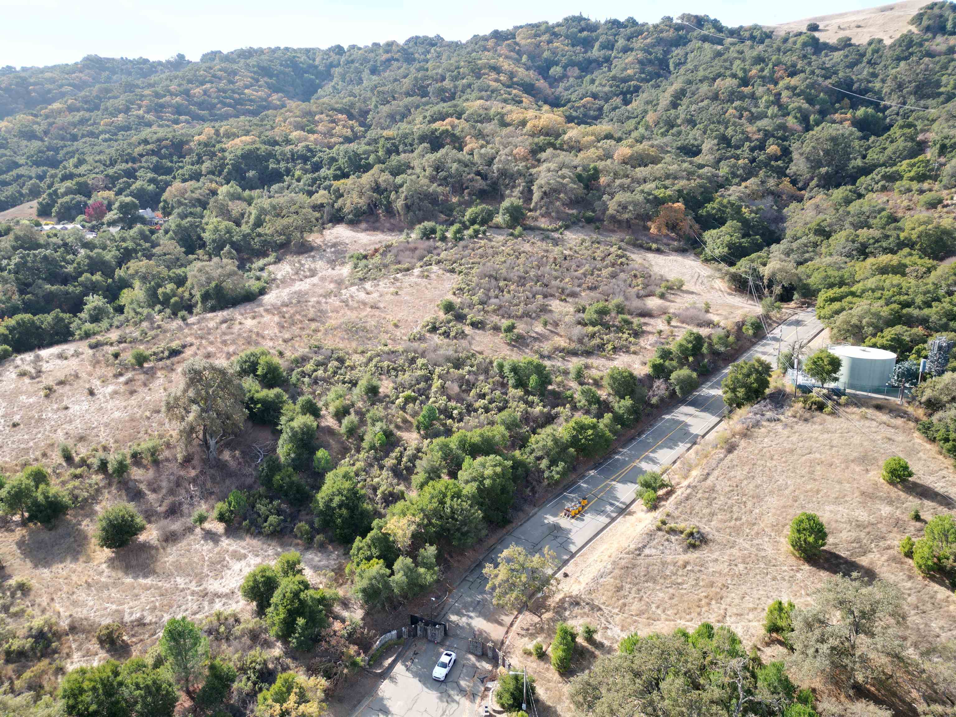 Detail Gallery Image 12 of 19 For 3984 Foothill Rd, Pleasanton,  CA 94588 - – Beds | – Baths