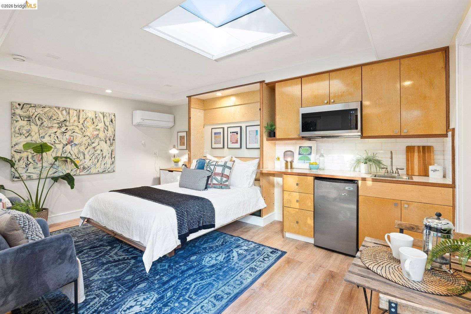 Detail Gallery Image 31 of 42 For 328 Glendale Avenue, Oakland,  CA 94618 - 3 Beds | 3 Baths