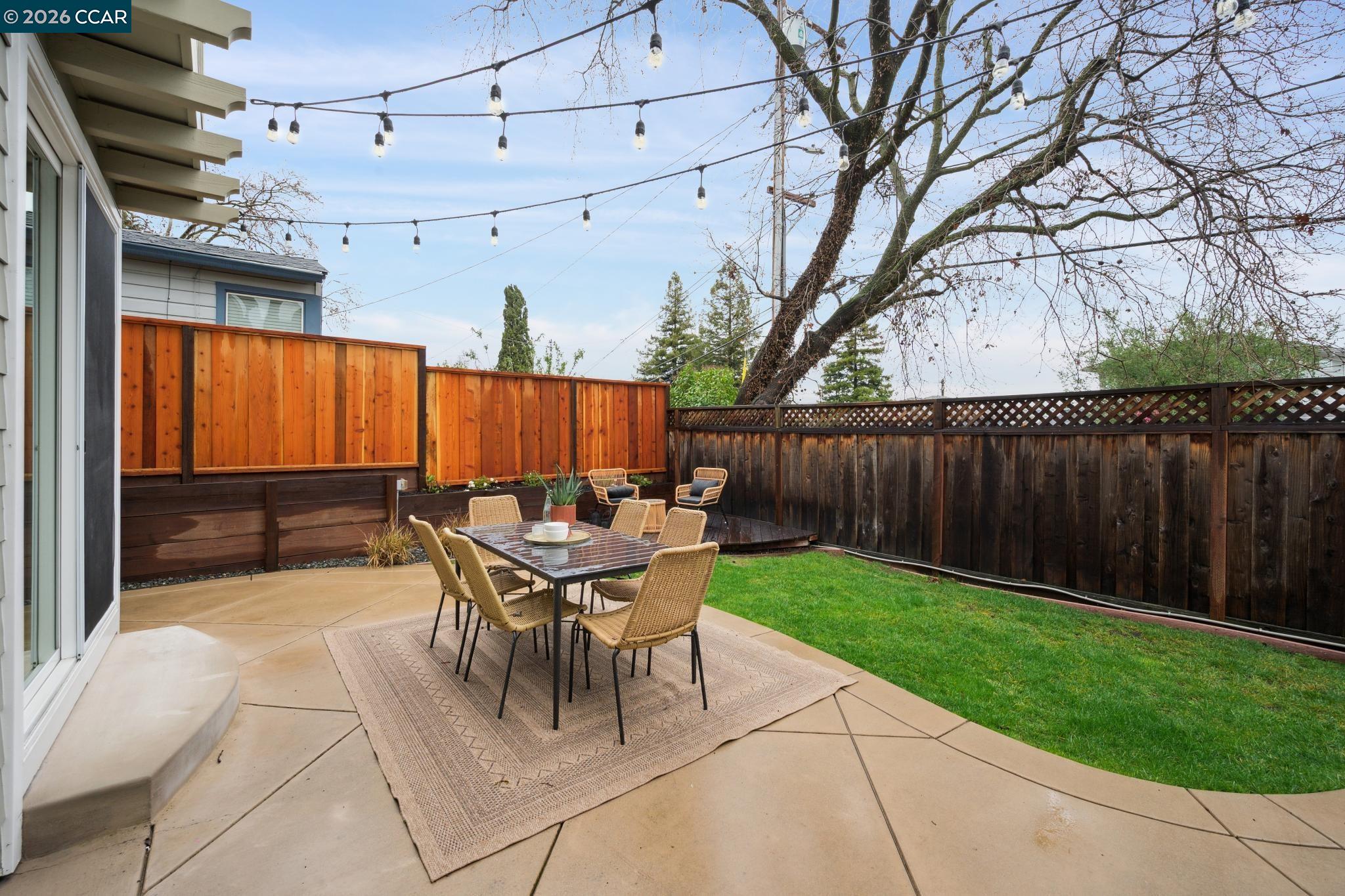 Detail Gallery Image 41 of 56 For 32 Crowley Pl, Walnut Creek,  CA 94597 - 3 Beds | 2/1 Baths