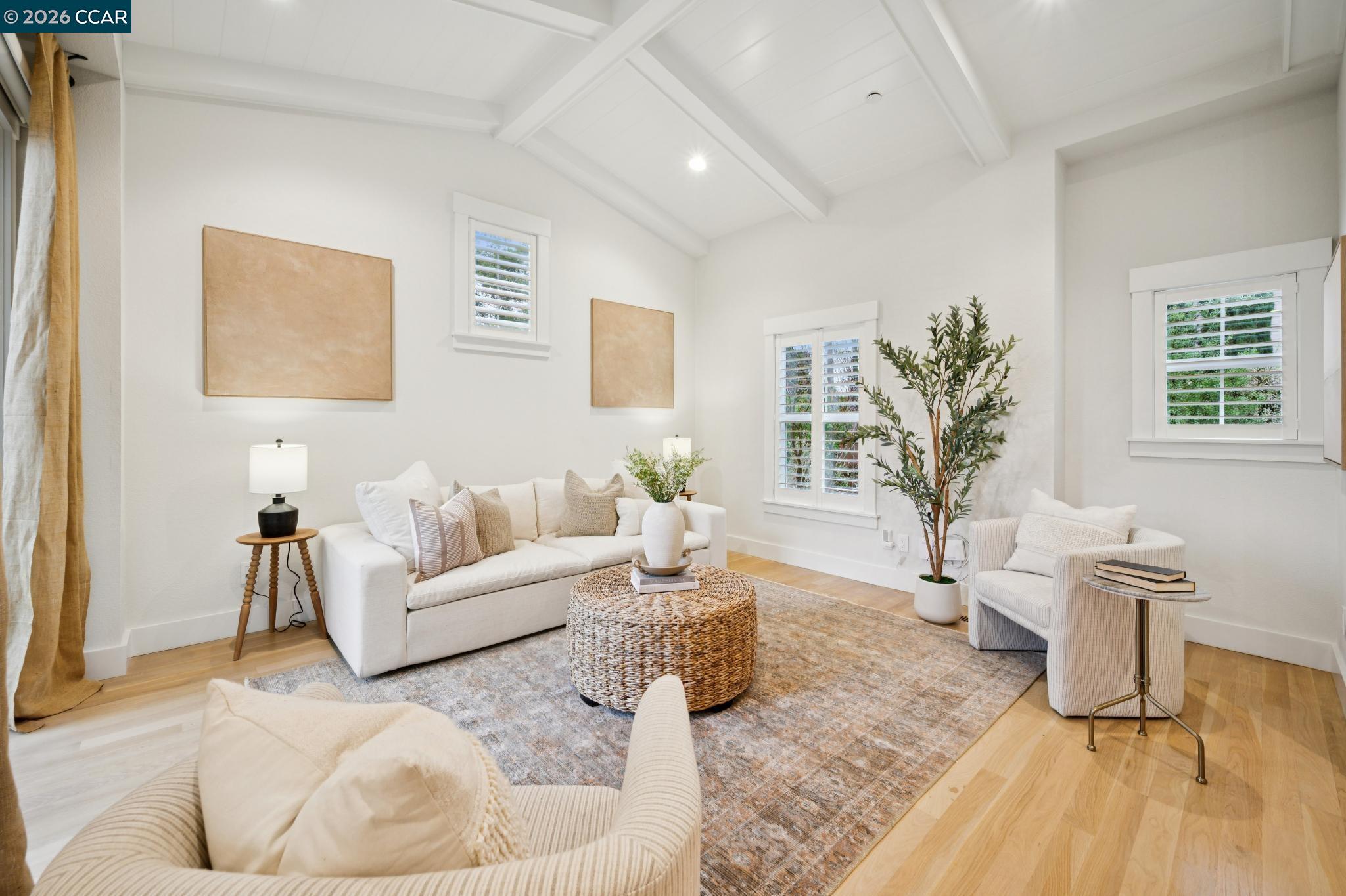 Detail Gallery Image 7 of 56 For 32 Crowley Pl, Walnut Creek,  CA 94597 - 3 Beds | 2/1 Baths