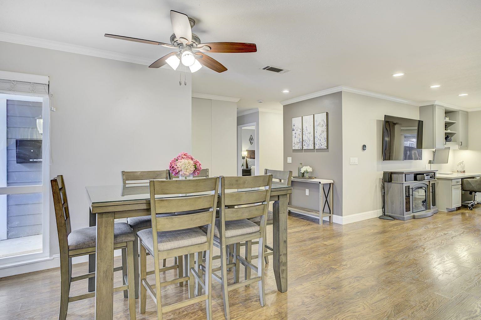 Detail Gallery Image 16 of 49 For 1264 Tulip Way, Livermore,  CA 94551 - 2 Beds | 2 Baths