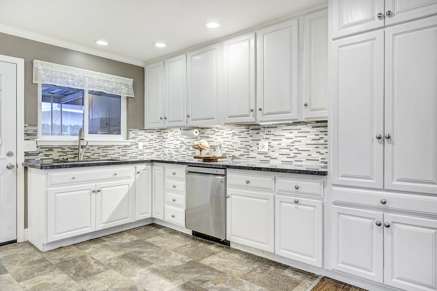 Detail Gallery Image 18 of 49 For 1264 Tulip Way, Livermore,  CA 94551 - 2 Beds | 2 Baths