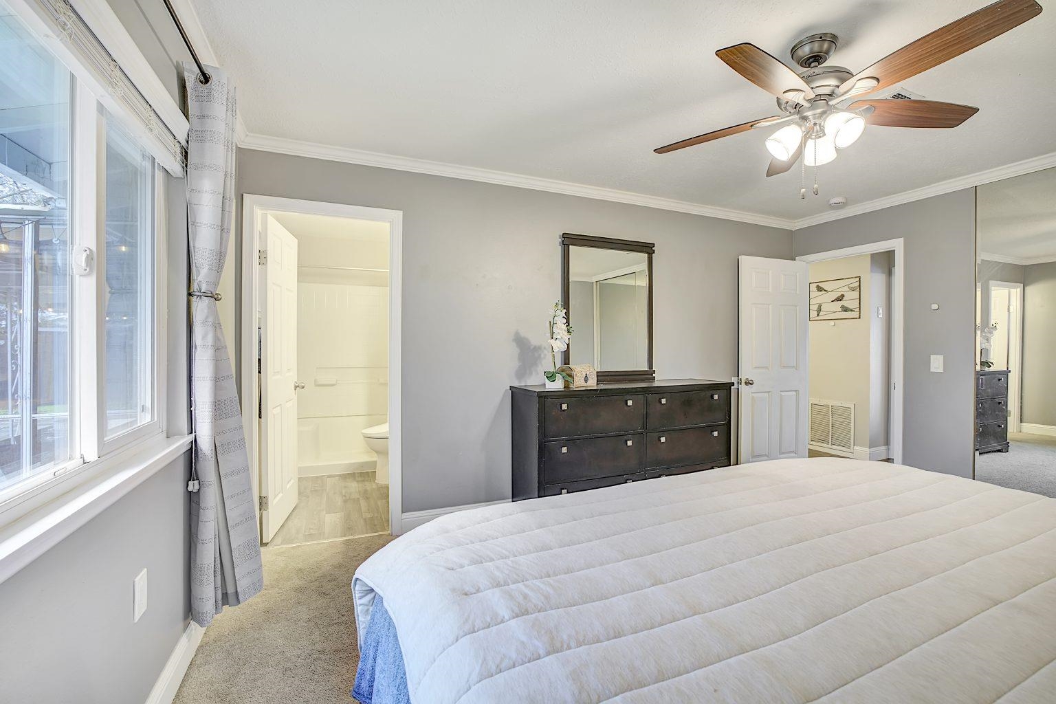 Detail Gallery Image 24 of 49 For 1264 Tulip Way, Livermore,  CA 94551 - 2 Beds | 2 Baths