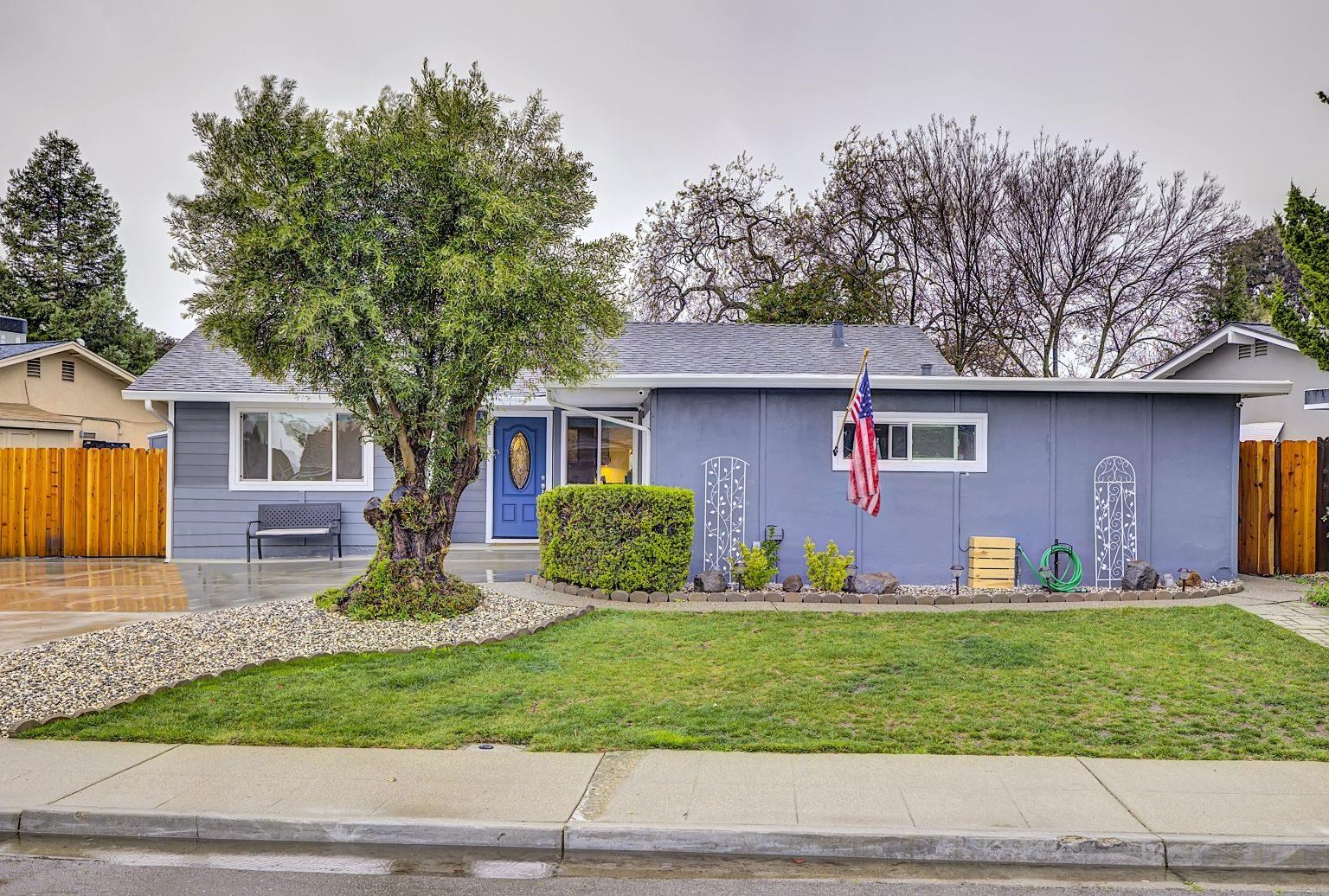 Detail Gallery Image 34 of 49 For 1264 Tulip Way, Livermore,  CA 94551 - 2 Beds | 2 Baths