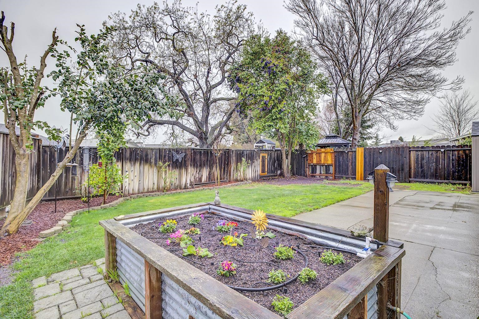 Detail Gallery Image 35 of 49 For 1264 Tulip Way, Livermore,  CA 94551 - 2 Beds | 2 Baths