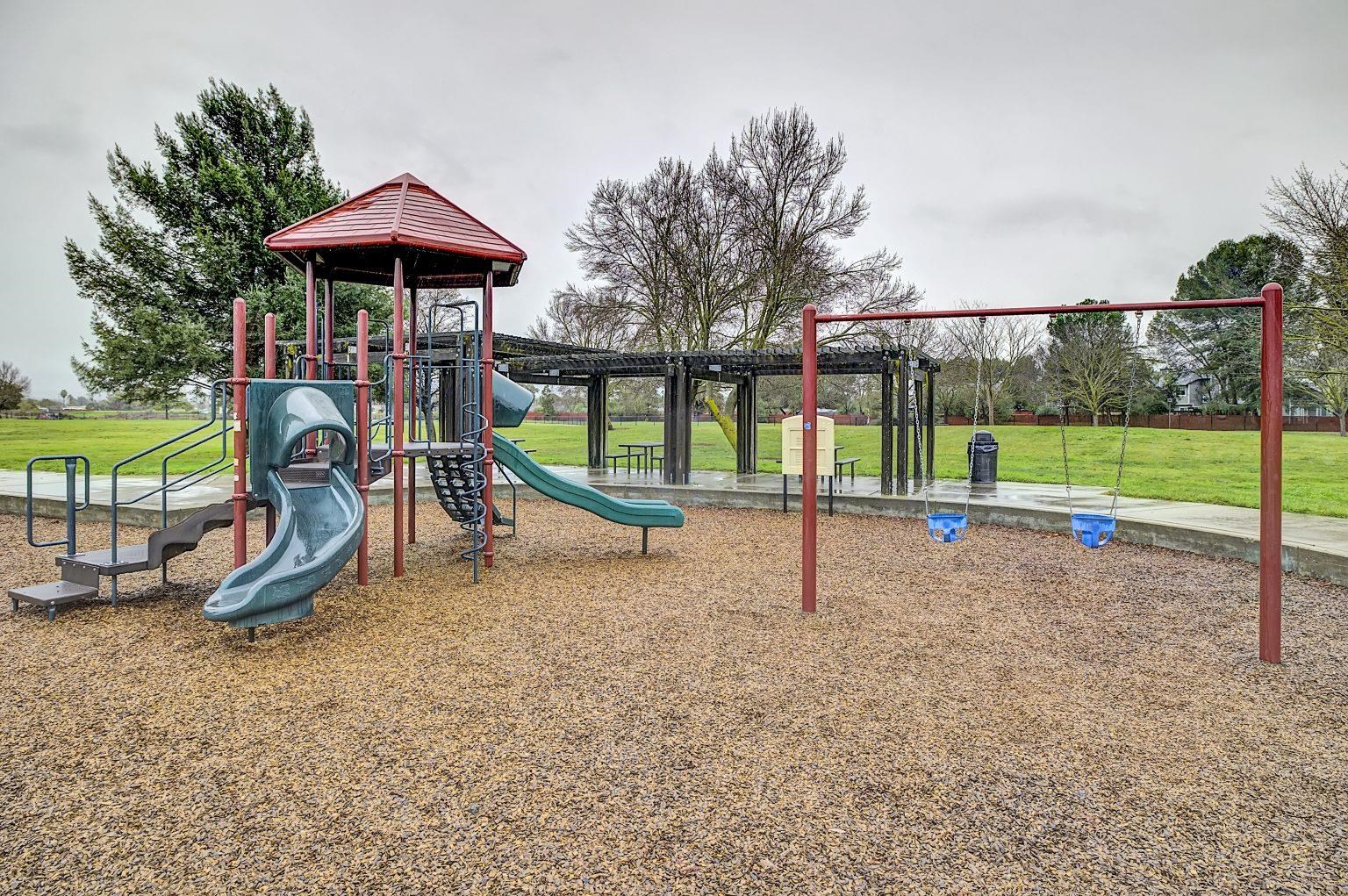 Detail Gallery Image 44 of 49 For 1264 Tulip Way, Livermore,  CA 94551 - 2 Beds | 2 Baths