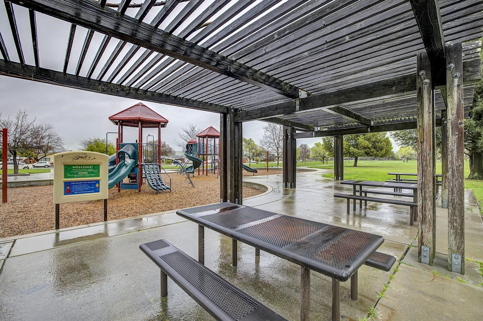 Detail Gallery Image 45 of 49 For 1264 Tulip Way, Livermore,  CA 94551 - 2 Beds | 2 Baths