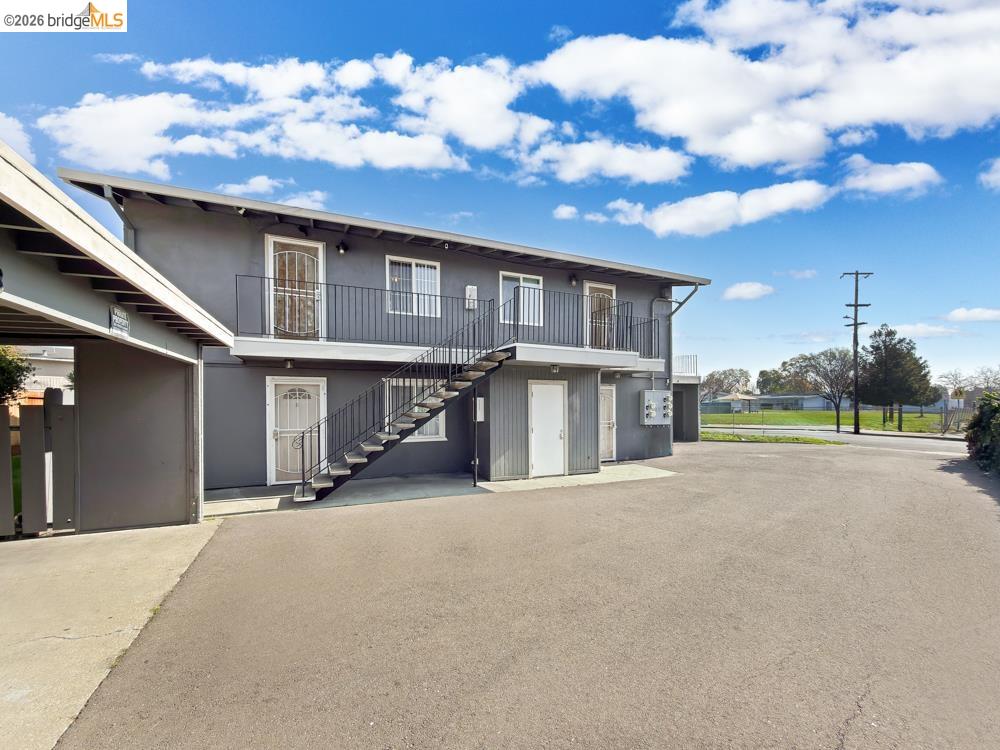 Detail Gallery Image 8 of 18 For 761 Shepherd Ave, Hayward,  CA 94544-4533 - – Beds | – Baths