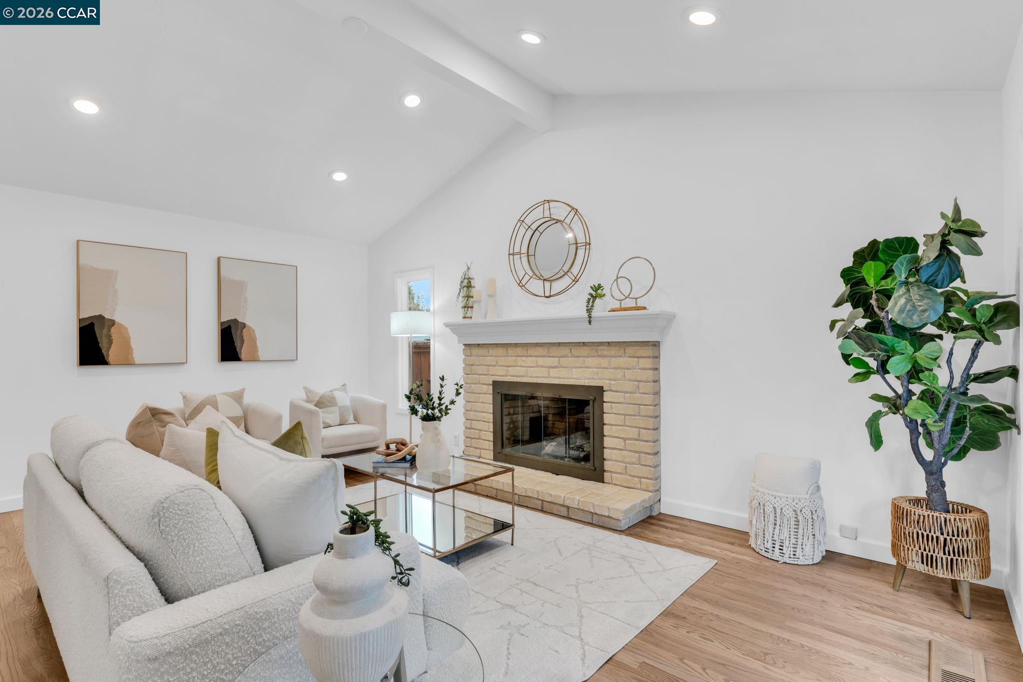 Detail Gallery Image 16 of 43 For 156 Santiago Drive, Danville,  CA 94526-1941 - 4 Beds | 2 Baths