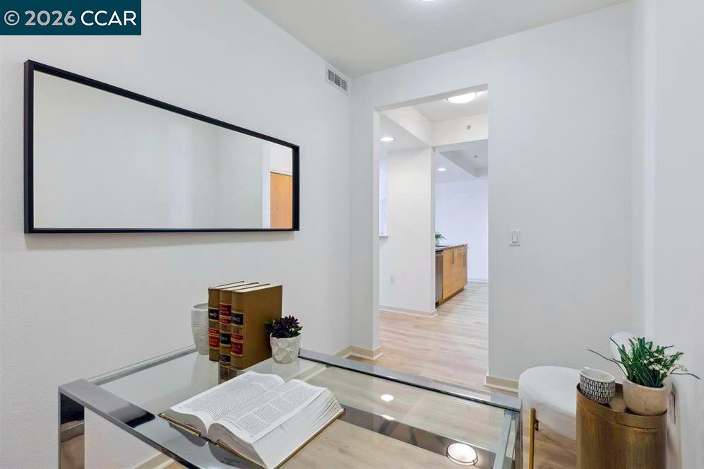 Detail Gallery Image 18 of 42 For 1655 N California Blvd #101,  Walnut Creek,  CA 94596 - 2 Beds | 2 Baths