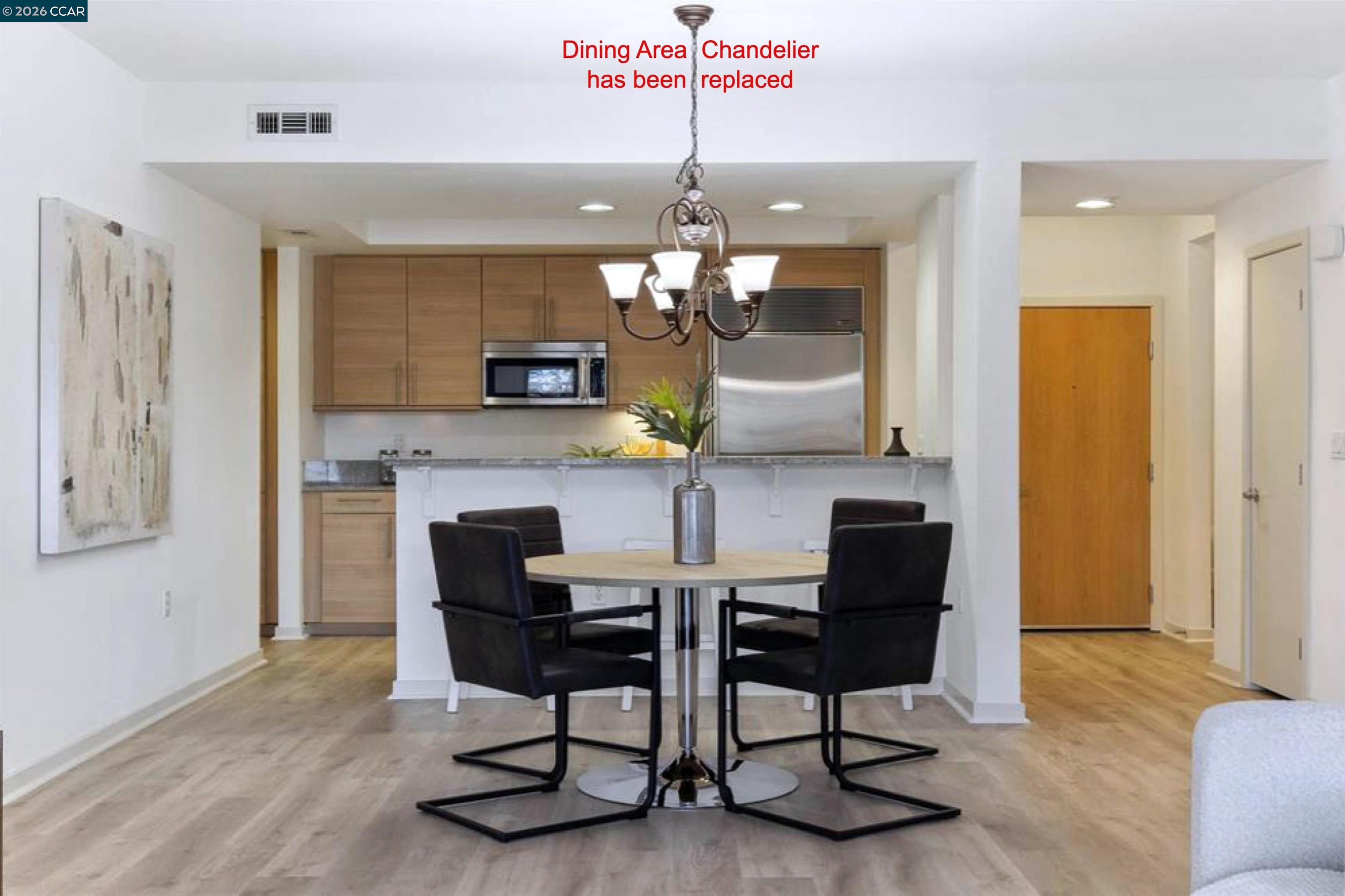 Detail Gallery Image 5 of 42 For 1655 N California Blvd #101,  Walnut Creek,  CA 94596 - 2 Beds | 2 Baths