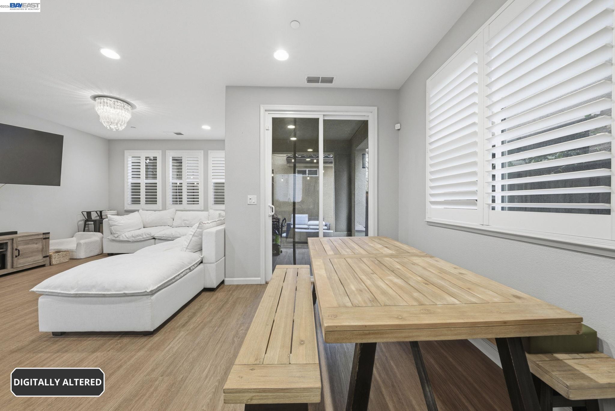 Detail Gallery Image 12 of 46 For 972 Flurry Dr, Livermore,  CA 94550 - 4 Beds | 2/1 Baths