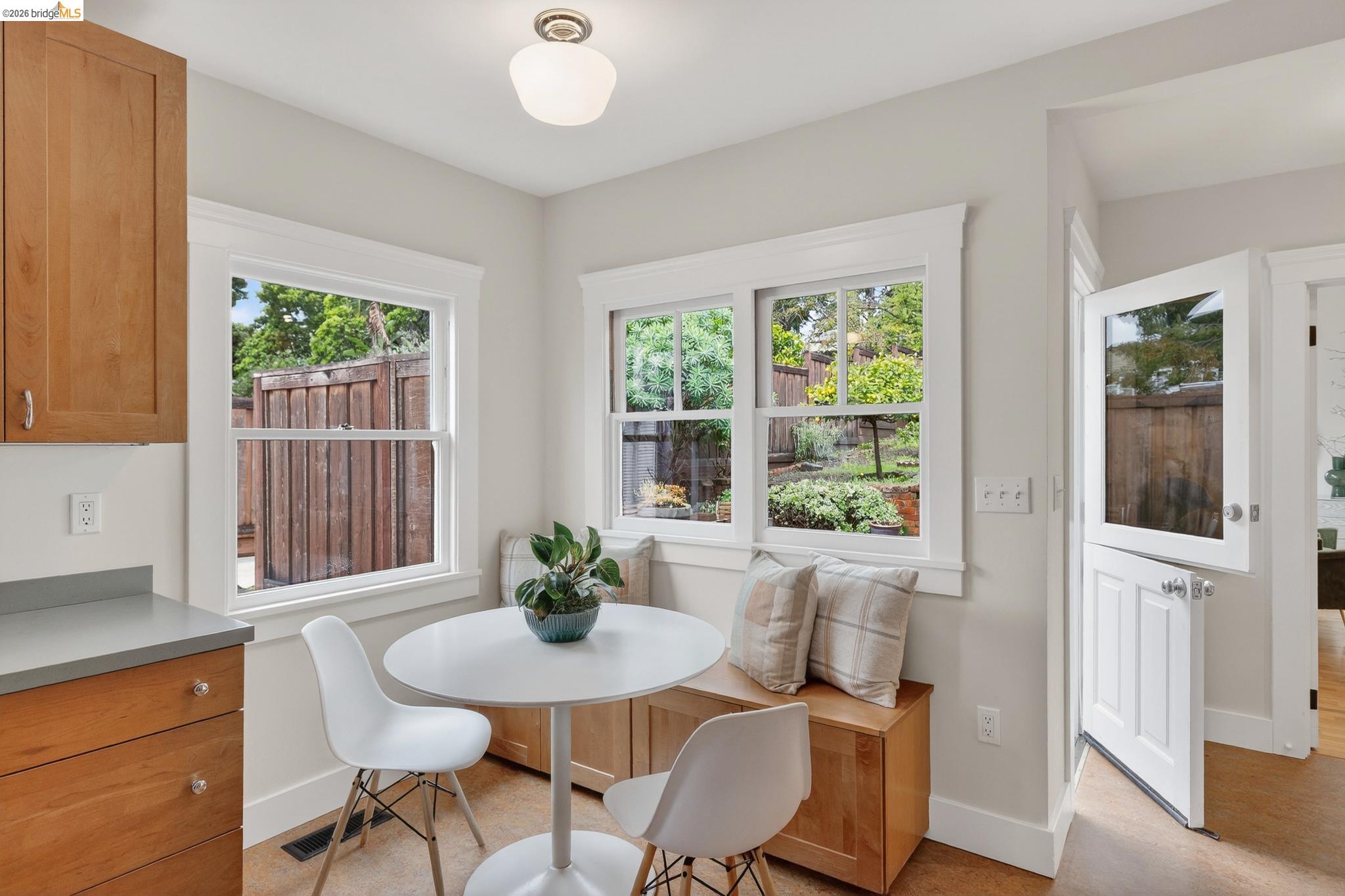 Detail Gallery Image 20 of 49 For 3533 Boston Ave, Oakland,  CA 94602 - 3 Beds | 2 Baths