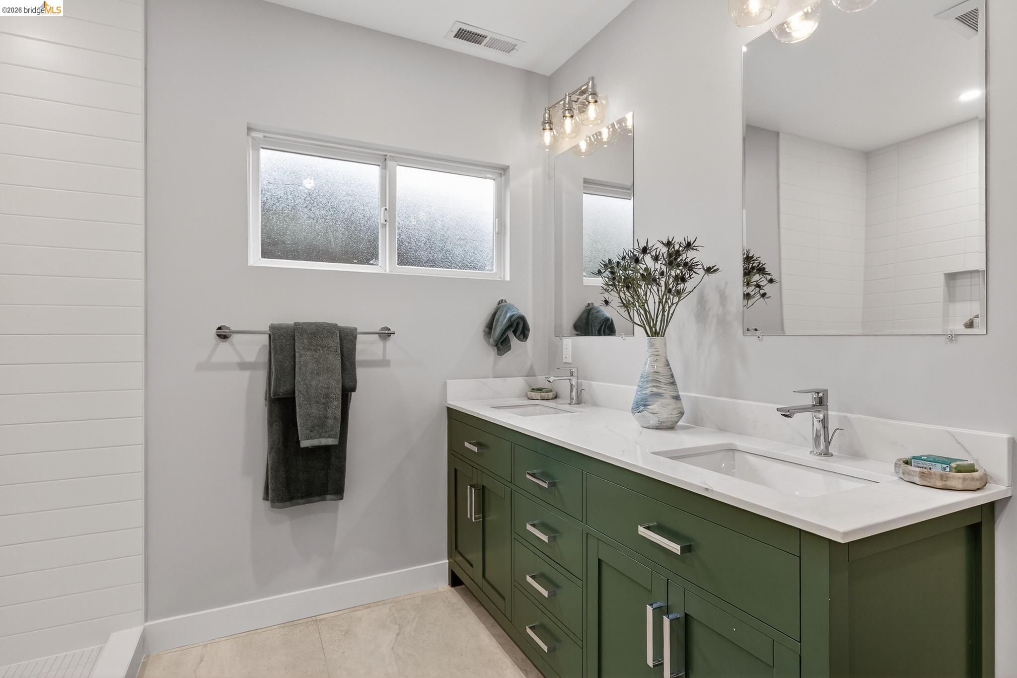 Detail Gallery Image 30 of 49 For 3533 Boston Ave, Oakland,  CA 94602 - 3 Beds | 2 Baths