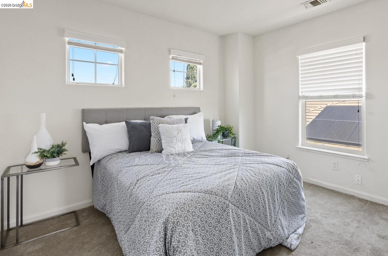 Detail Gallery Image 14 of 33 For 2242 Middlebury Way, Stockton,  CA 95212 - 4 Beds | 2/1 Baths