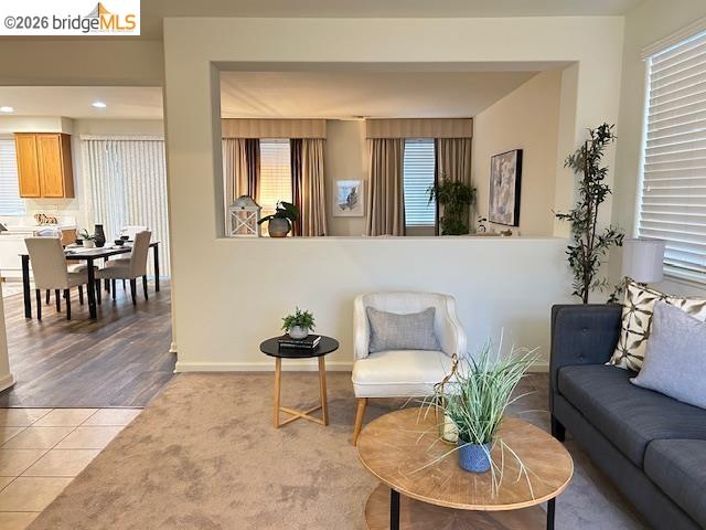 Detail Gallery Image 3 of 25 For 2242 Middlebury Way, Stockton,  CA 95212 - 4 Beds | 2/1 Baths