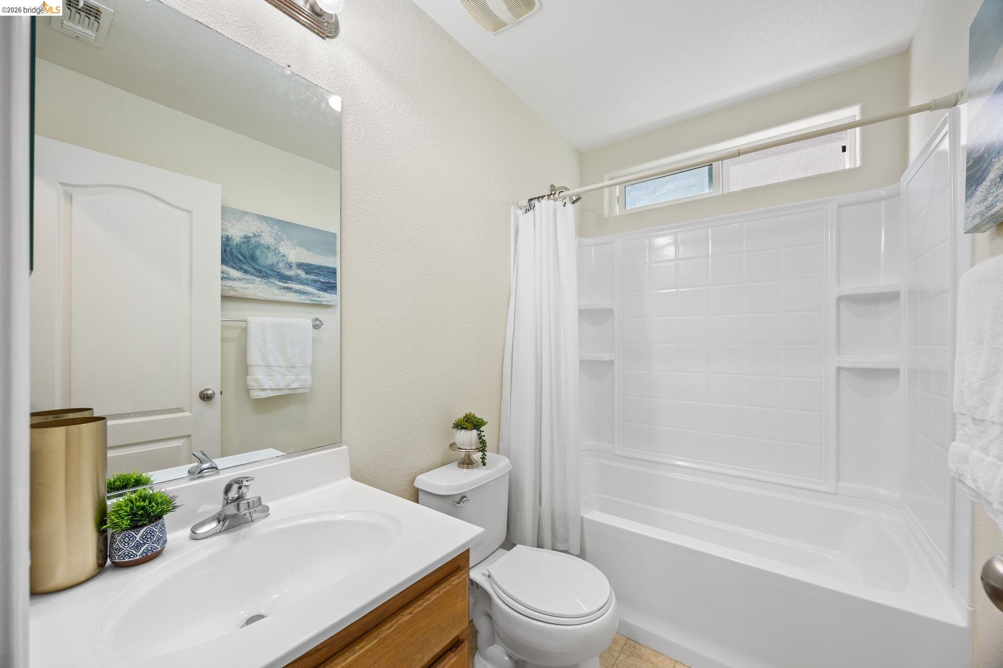 Detail Gallery Image 22 of 33 For 2242 Middlebury Way, Stockton,  CA 95212 - 4 Beds | 2/1 Baths