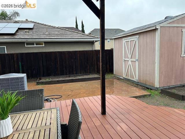 Detail Gallery Image 27 of 33 For 2242 Middlebury Way, Stockton,  CA 95212 - 4 Beds | 2/1 Baths