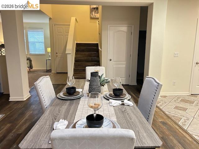 Detail Gallery Image 7 of 33 For 2242 Middlebury Way, Stockton,  CA 95212 - 4 Beds | 2/1 Baths