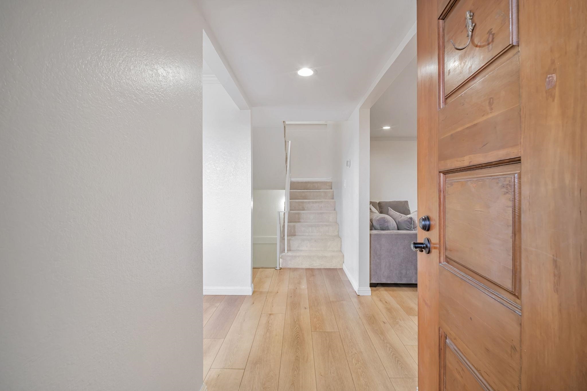 Photo #3: 41124457 Listing: Photo #3