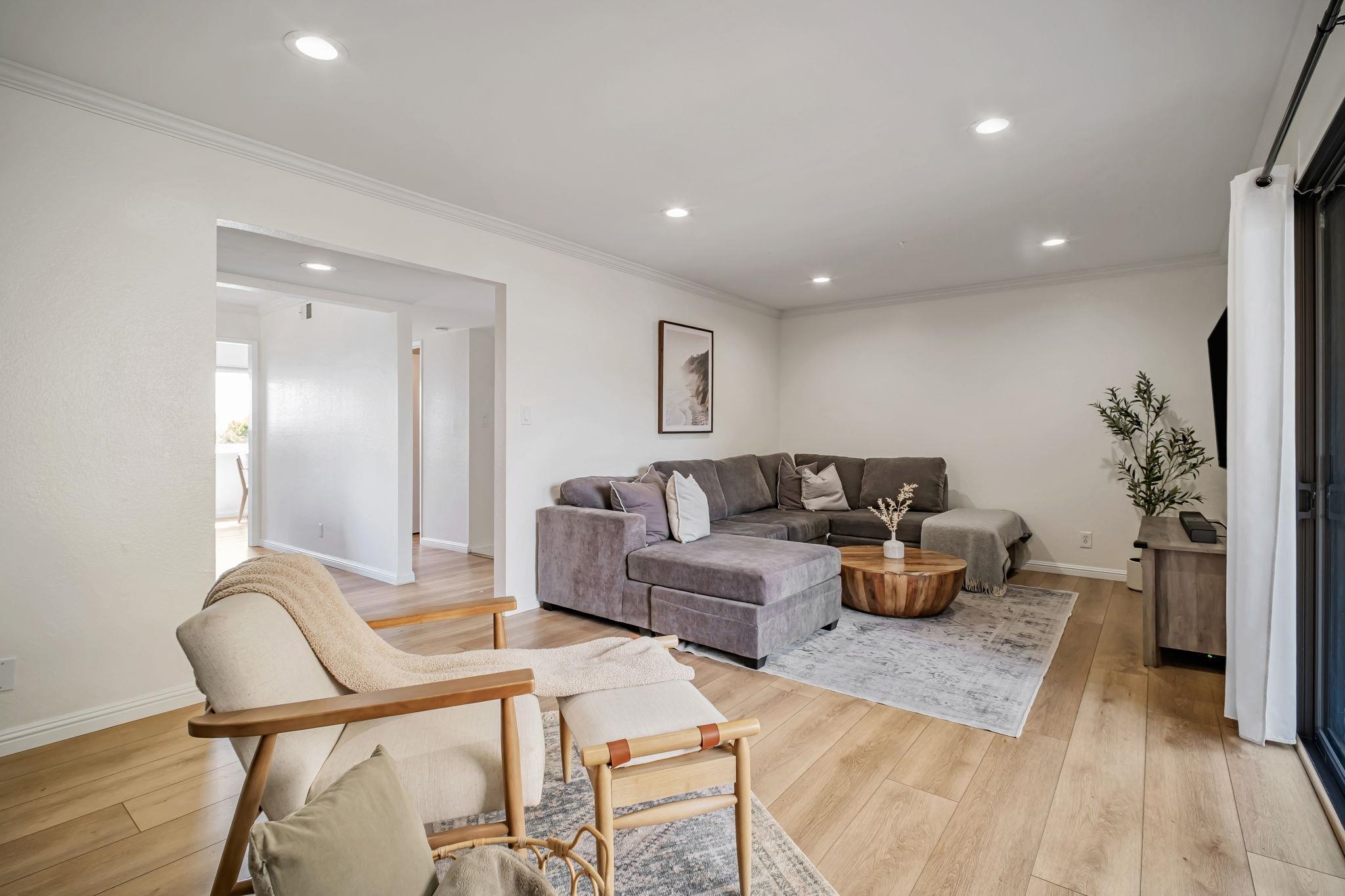 Photo #6: 41124457 Listing: Photo #6