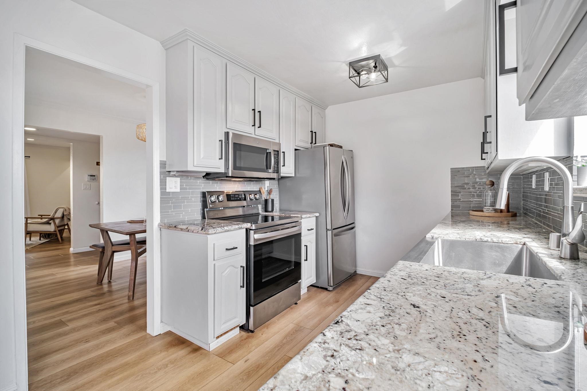 Photo #9: 41124457 Listing: Photo #9