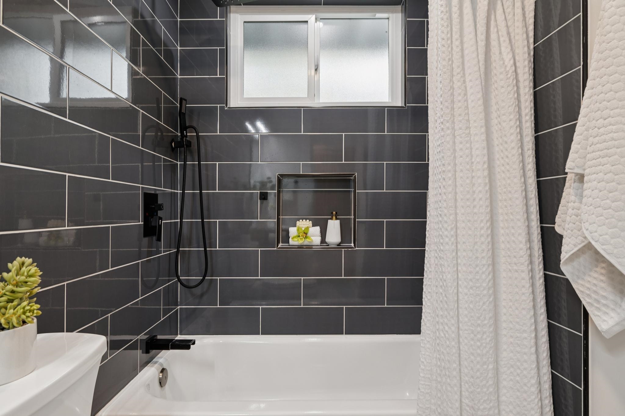 Detail Gallery Image 35 of 55 For 2566 Lancaster Rd, Hayward,  CA 94542 - 3 Beds | 2 Baths