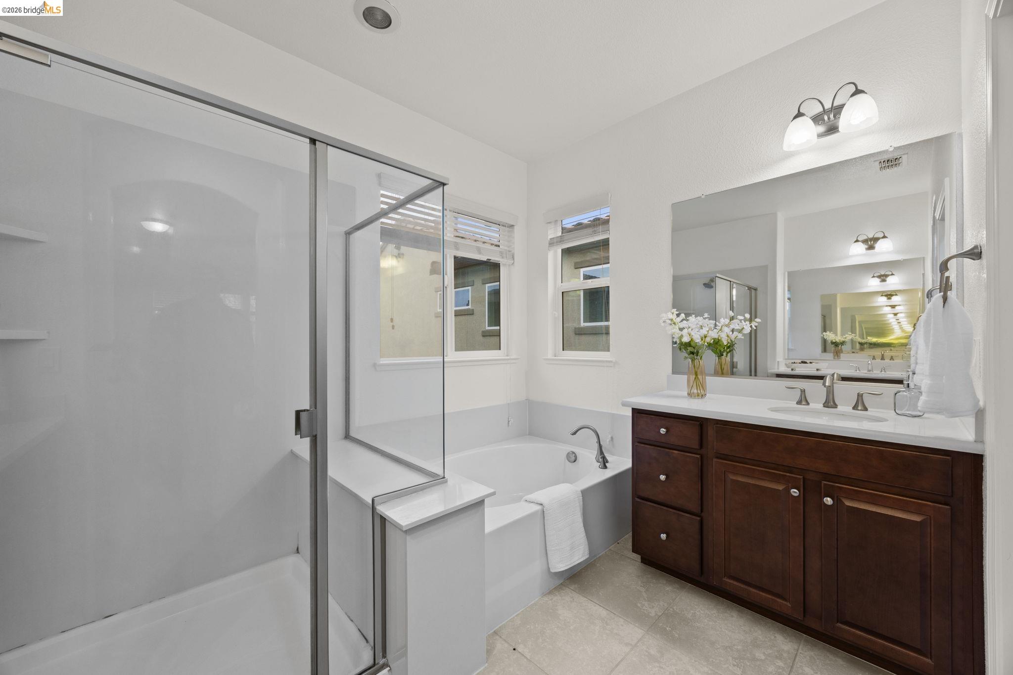 Detail Gallery Image 18 of 28 For 708 N Marquis Way, Mountain House,  CA 95391 - 3 Beds | 2/1 Baths