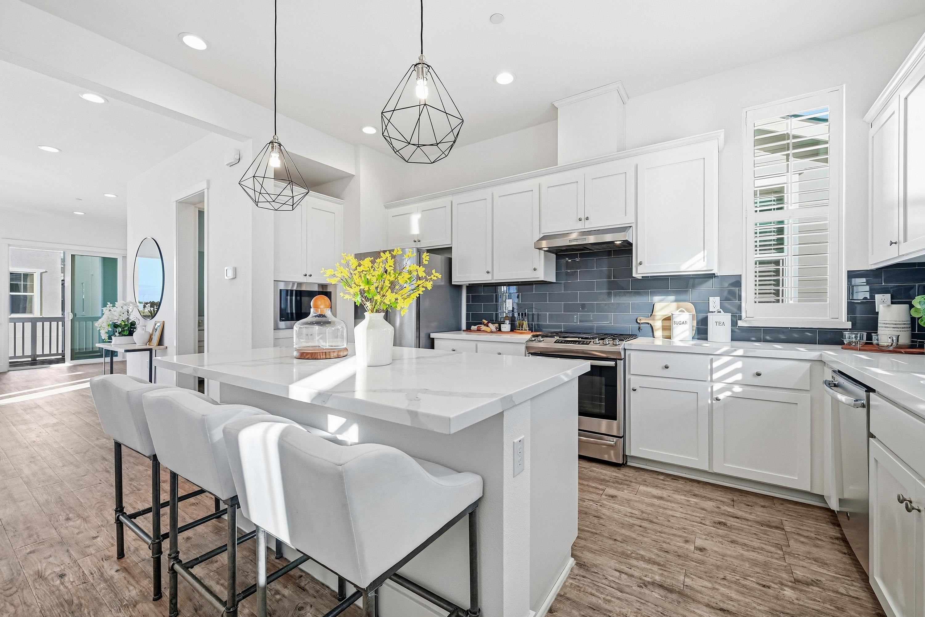 Detail Gallery Image 8 of 50 For 37541 Bay Crest Rd, Newark,  CA 94560 - 4 Beds | 3/1 Baths